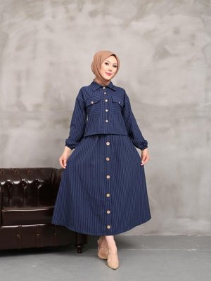 Lacivert Eteklı Takım