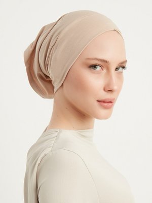 Bej Çapraz Boru Pamuk Bone Bej Çapraz Boru Pamuk Bone