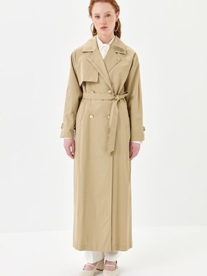 Yakası Nervürlü Gold Düğmeli Trençkot Çağla