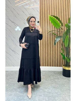 Siyah Nervür Detaylı Elbise