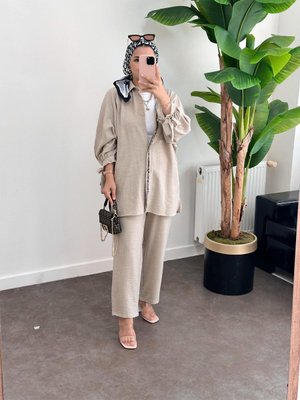 Boncuklu Kolbağlamalı Pamuk Keten Takım Bej Boncuklu Kolbağlamalı Pamuk Keten Takım Bej