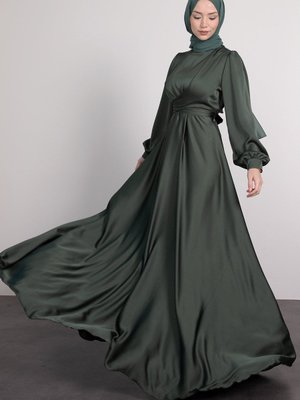 Yakadan Çaprazlı Bele Bağlamalı Abiye Elbise