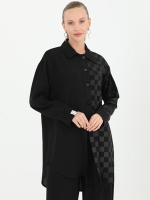 Siyah Gömlek Yaka Ve Ekose Yakma Desenli Aerobin Kumaş Takım