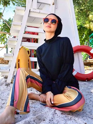 Taba Çizgili Kapalı Mayo Tek Pantolon