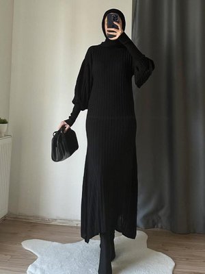 Balon Kollu Triko Elbise Siyah