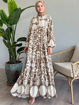 Düğmeli Salaş Çiçekli Bej Viskon Elbise Düğmeli Salaş Çiçekli Bej Viskon Elbise