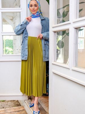 Deri Görünümlü Beli Lastikli Uzun Piliseli Etek Fıstık Yeşili Deri Görünümlü Beli Lastikli Uzun Piliseli Etek Fıstık Yeşili