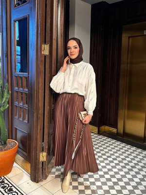 Acı Kahve Piliseli Deri Görünümlü Uzun Etek Acı Kahve Piliseli Deri Görünümlü Uzun Etek