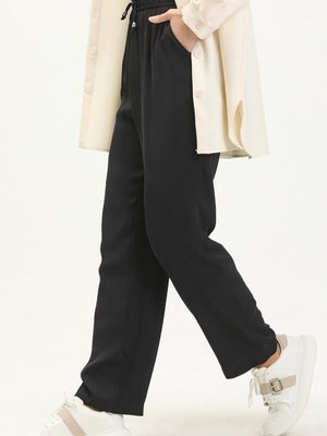 Koyu Lacivert Beli Lastikli Bol Paça Pantolon Koyu Lacivert Beli Lastikli Bol Paça Pantolon