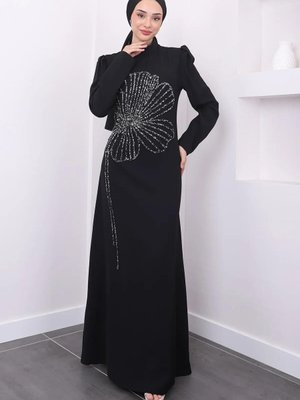 Siyah Nursema Taşlı Krep Abiye Elbise Siyah Nursema Taşlı Krep Abiye Elbise
