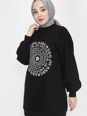 Siyah İp Kumaş Nakış Yazı Ve Taş Detaylı Sweatshirt Siyah İp Kumaş Nakış Yazı Ve Taş Detaylı Sweatshirt