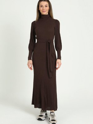 Kahverengi Kemerli Örme Kaşkorse Elbise Kahverengi Kemerli Örme Kaşkorse Elbise