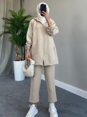 Fermuarlı Spor Takım Bej