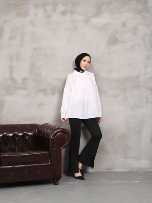 Beyaz Düz Basic Tunik