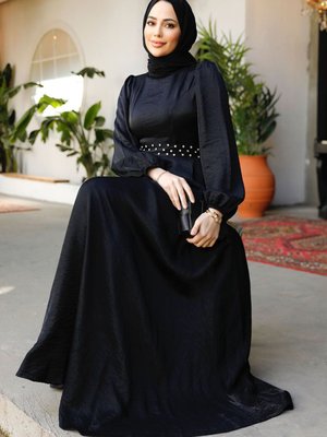 Boncuk Detaylı Siyah Abiye Elbise Boncuk Detaylı Siyah Abiye Elbise