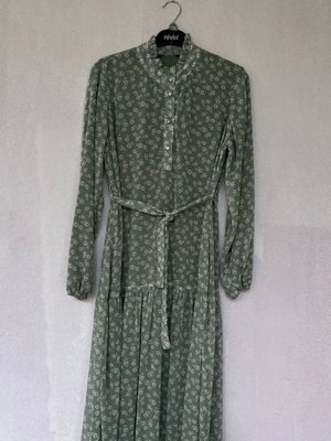 Çağla Yeşili Oversize Hakim Yaka Elbise Çağla Yeşili Oversize Hakim Yaka Elbise