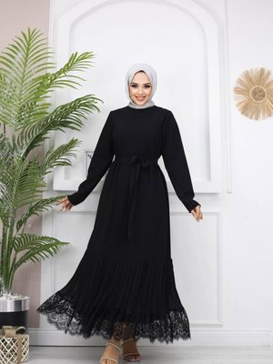 Siyah Derin Elbise