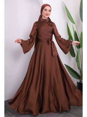 Kahverengi Ön Bağlamlı Kol Volanlı Saten Abiye Elbise Kahverengi Ön Bağlamlı Kol Volanlı Saten Abiye Elbise