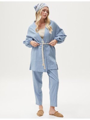 Nakışlı İkili Takım Taç Mavisi Nakışlı İkili Takım Taç Mavisi