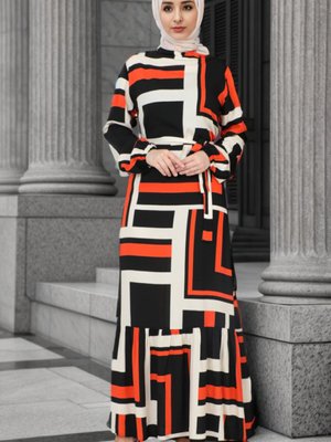 Turuncu Desenli Kuşaklı Elbise Turuncu Desenli Kuşaklı Elbise