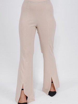 Taş Scuba Krep Kumaş Yırtmaç Detaylı Ispanyol Paça Pantolon Taş Scuba Krep Kumaş Yırtmaç Detaylı Ispanyol Paça Pantolon