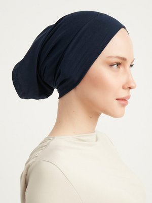 Lacivert Çapraz Boru Pamuk Bone Lacivert Çapraz Boru Pamuk Bone