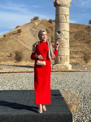 Kırmızı Hilal Krep Abiye Elbise