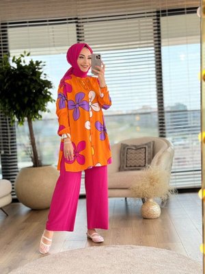 Büyük Çiçek Desenli Tunik