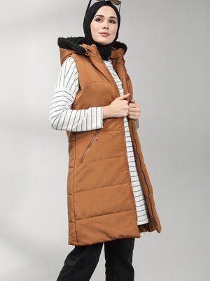 Taba Kapüşonlu Kapitone Yelek Taba Kapüşonlu Kapitone Yelek