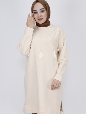 Bej İp Kumaş İnci Ve Püskül Detaylı Sweatshirt Bej İp Kumaş İnci Ve Püskül Detaylı Sweatshirt