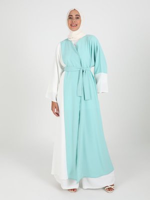 Mint Yeşili Önü Açık Garnili Ferace Mint Yeşili Önü Açık Garnili Ferace