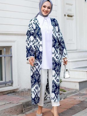 Kolları Püskül Detaylı Kimono Kolları Püskül Detaylı Kimono