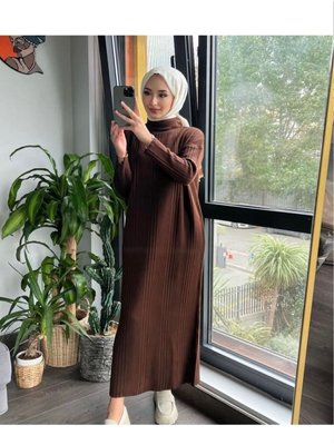 Kadın Fitilli Triko Elbise Kahve Renk Kadın Fitilli Triko Elbise Kahve Renk