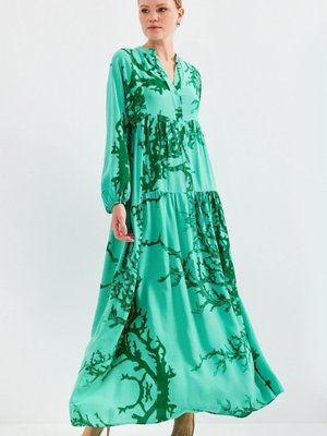 Yeşil Desenli Viskon Elbise Yeşil Desenli Viskon Elbise