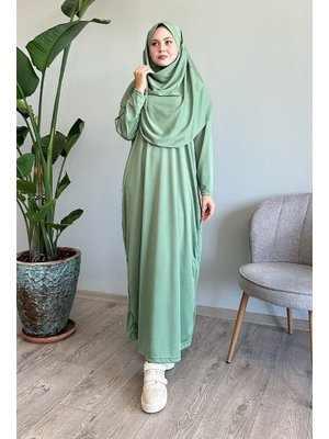 Tek Parça Açık Yeşil Namaz Elbisesi Tek Parça Açık Yeşil Namaz Elbisesi