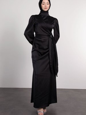 Yandan Bağlamalı Pile Detaylı Saten Abiye Elbise Yandan Bağlamalı Pile Detaylı Saten Abiye Elbise
