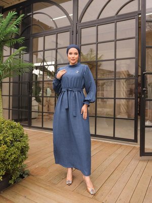 İndigo Kolu Piliseli Elbise İndigo Kolu Piliseli Elbise