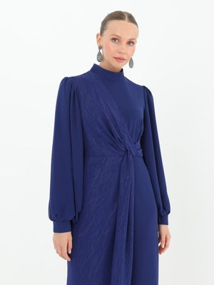 Lacivert Şifon Kumaş Jakar Desenli Abiye Elbise