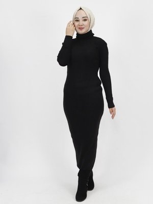 Siyah Boğazalı Fitilli Triko Elbise Siyah Boğazalı Fitilli Triko Elbise