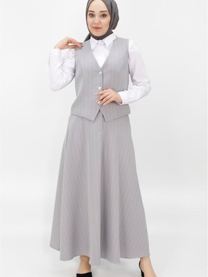 Gri Krep Kumaş Yelek Etek Takım Gri Krep Kumaş Yelek Etek Takım