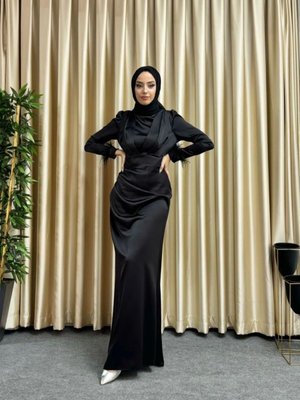 Kolları Püsküllü Kuyruklu Saten Abiye Elbise