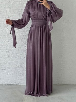 Koldan Detaylı Simli Abiye Elbise Lila Koldan Detaylı Simli Abiye Elbise Lila