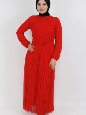 Kırmızı Pilise Detaylı Şifon Kumaş Elbise Kırmızı Pilise Detaylı Şifon Kumaş Elbise