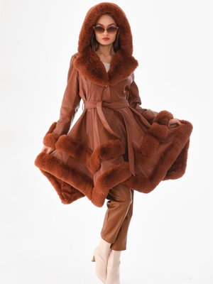 Camel İtalyan Cepli Kapüşonlu Kürklü Kaban Camel İtalyan Cepli Kapüşonlu Kürklü Kaban