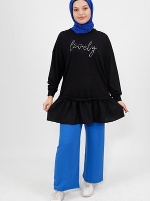Siyah Önü Taş Detaylı İplik Kumaş Sweatshirt Siyah Önü Taş Detaylı İplik Kumaş Sweatshirt