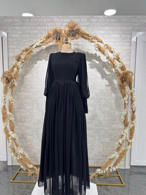 Siyah Güpürlü Tül Abiye Elbise