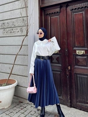 Lacivert Piliseli Uzun Etek Lacivert Piliseli Uzun Etek