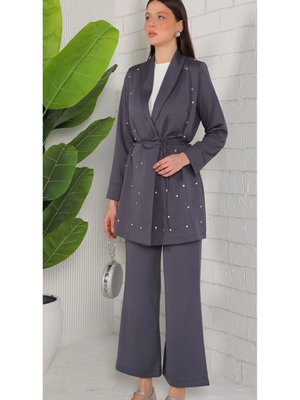 Taş Detaylı Pantolonlu Takım Taş Detaylı Pantolonlu Takım