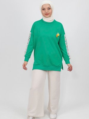 Yeşil Kolları Nakış Detaylı İplik Sweatshirt Yeşil Kolları Nakış Detaylı İplik Sweatshirt