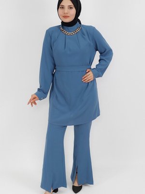 İndigo Scuba Krep Kumaş Yaka Zincir Detaylı 2li Takım İndigo Scuba Krep Kumaş Yaka Zincir Detaylı 2li Takım